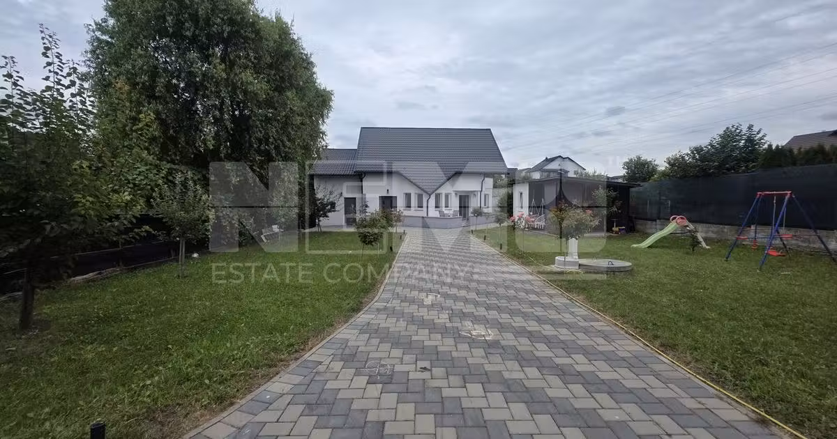 Casă individuală de vânzare cu 6 camere, mobilată în Sfântu Ilie