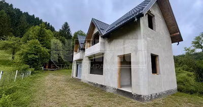 Casă Sucevița