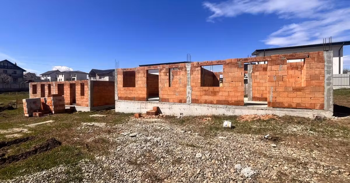 Duplex de vânzare cu 3 camere în Lisaura