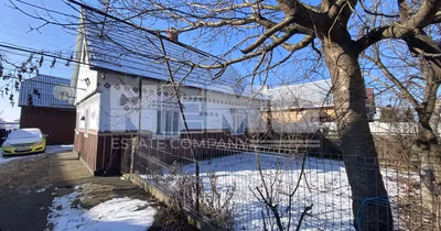 Casă Măneuți