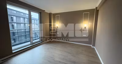 Apartament Exterior Est