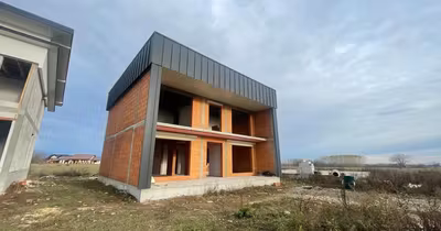 Casă Marginea