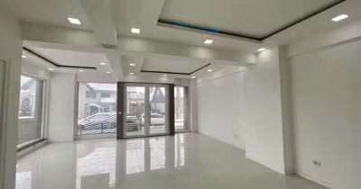 Spațiu comercial Central