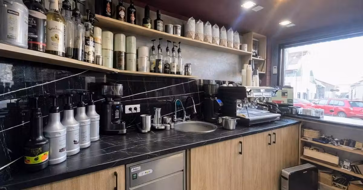 Spațiu comercial de vânzare de 8 mp, în Rădăuți
