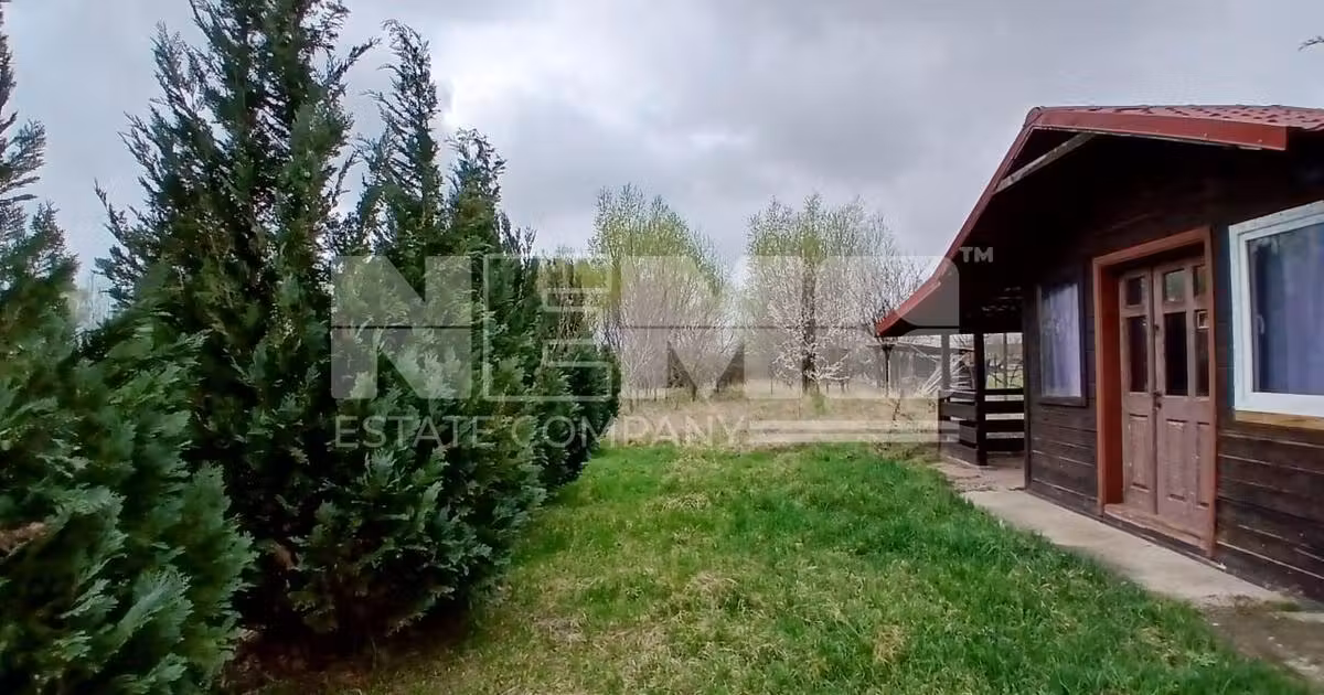 Teren agricol extravilan de vânzare de 4100 mp, în zona Burdujeni, Suceava