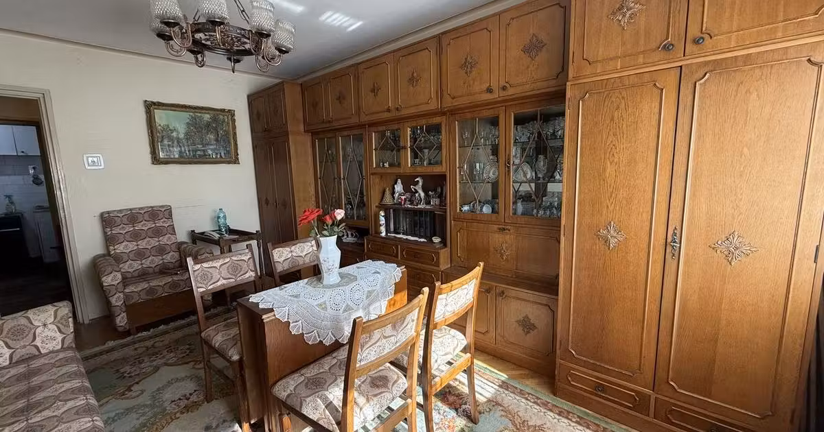 Apartament de vânzare cu 3 camere în Rădăuți