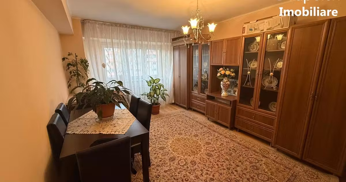Apartament de vânzare cu 3 camere în zona Mărăști, Cluj-Napoca