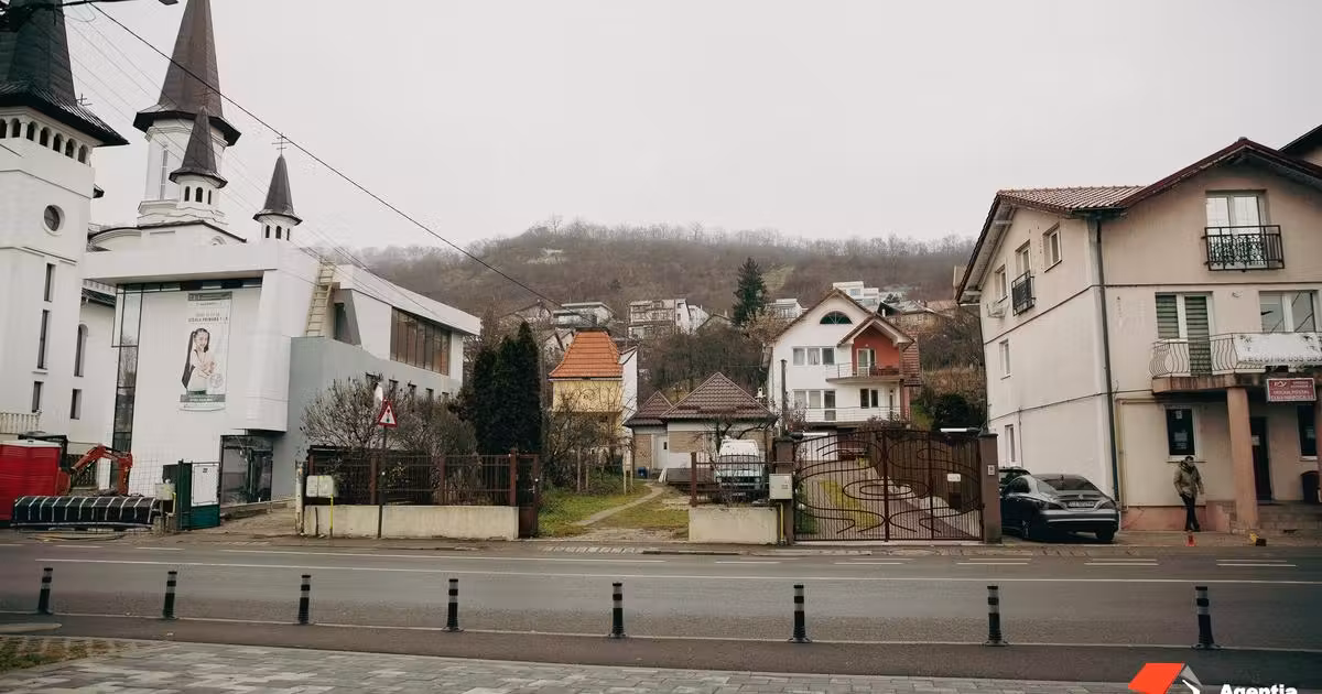 Casă individuală de vânzare cu 3 camere în zona Grigorescu, Cluj-Napoca