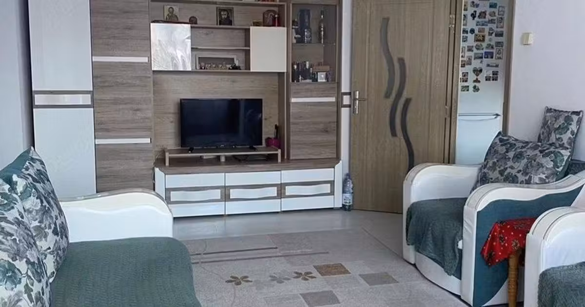 Apartament de vânzare cu 2 camere, mobilat în zona Cetate, Alba Iulia