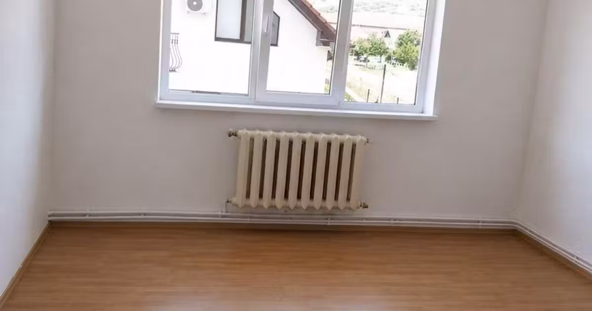 Garsonieră de vânzare, mobilată în zona Cetate, Alba Iulia