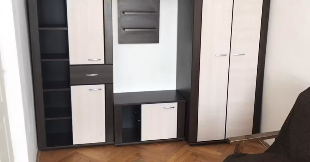 Apartament de vânzare cu 3 camere, mobilat în zona Cetate, Alba Iulia