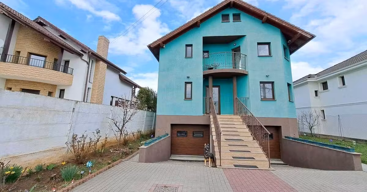 Casă individuală de vânzare cu 6 camere, mobilată în zona Cetate, Alba Iulia