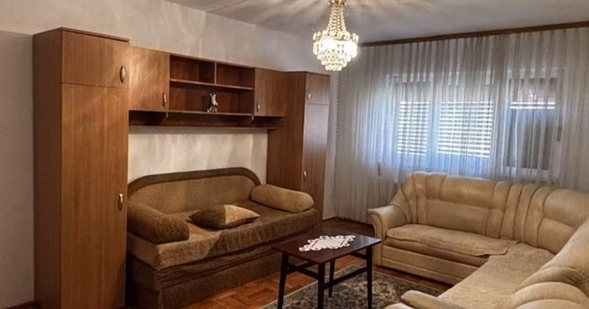 Apartament de vânzare cu 2 camere, mobilat în zona Ampoi 3, Alba Iulia