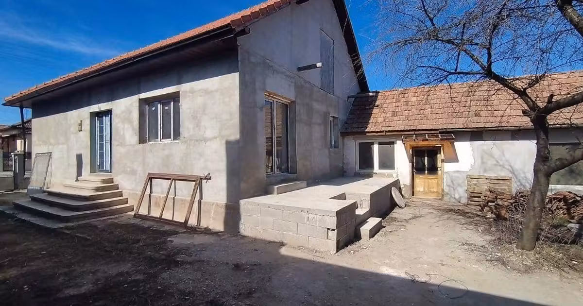 Casă individuală de vânzare cu 4 camere în Tărtăria