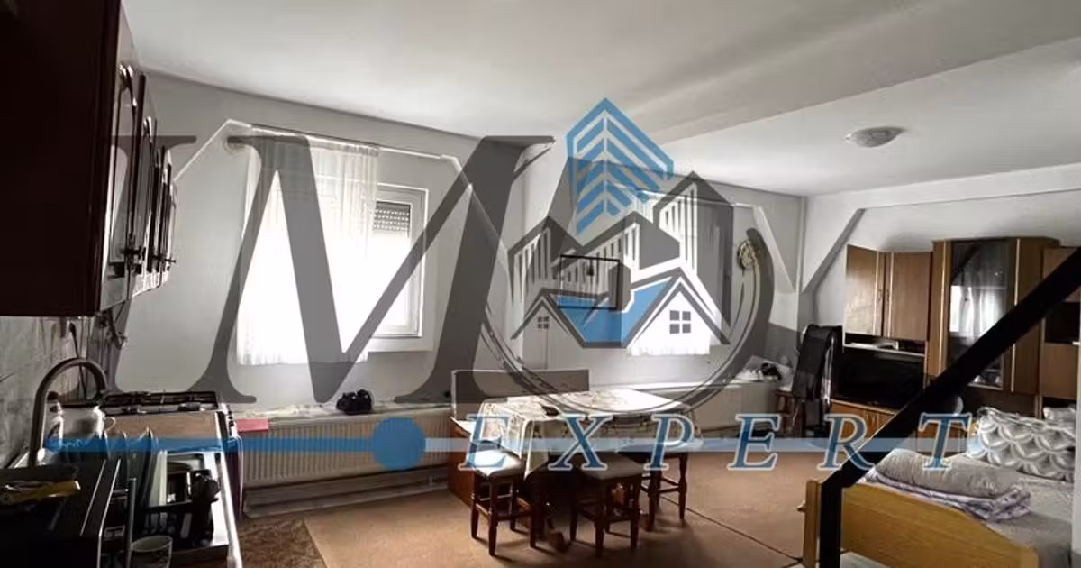 Apartament de vânzare cu 2 camere, mobilat în Sebeș