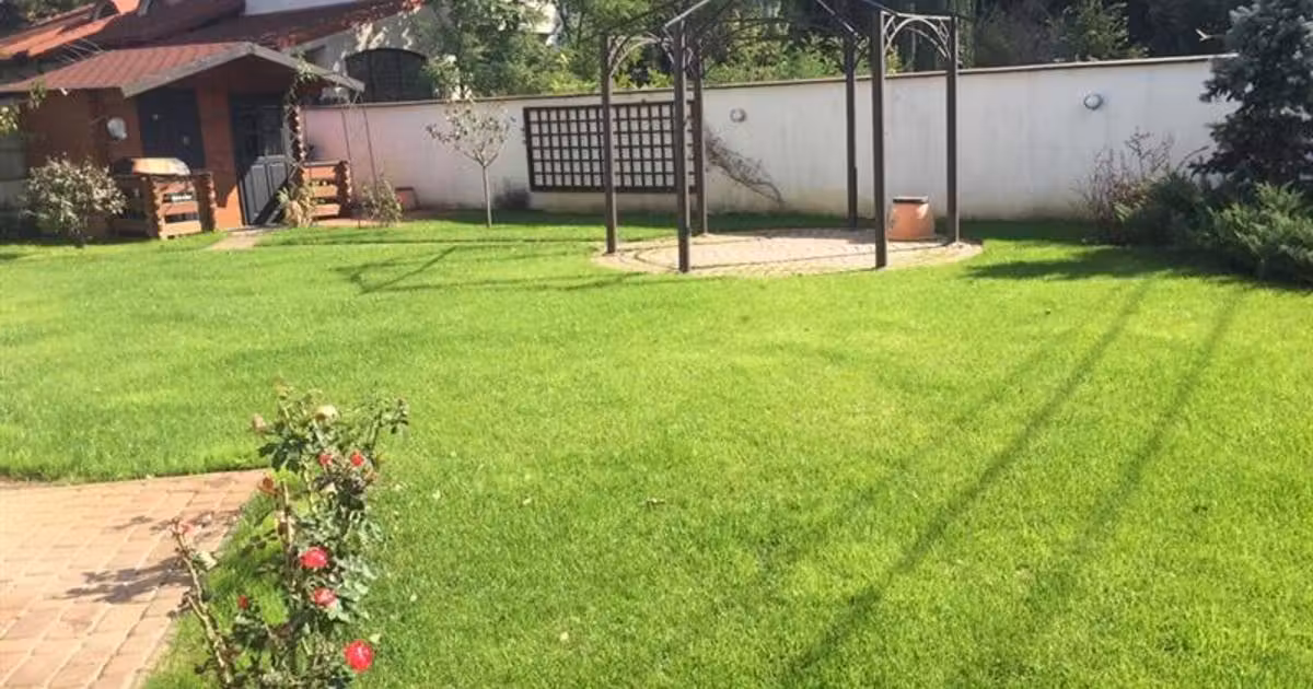Casă individuală de vânzare cu 6 camere în zona Băneasa, Sector 1
