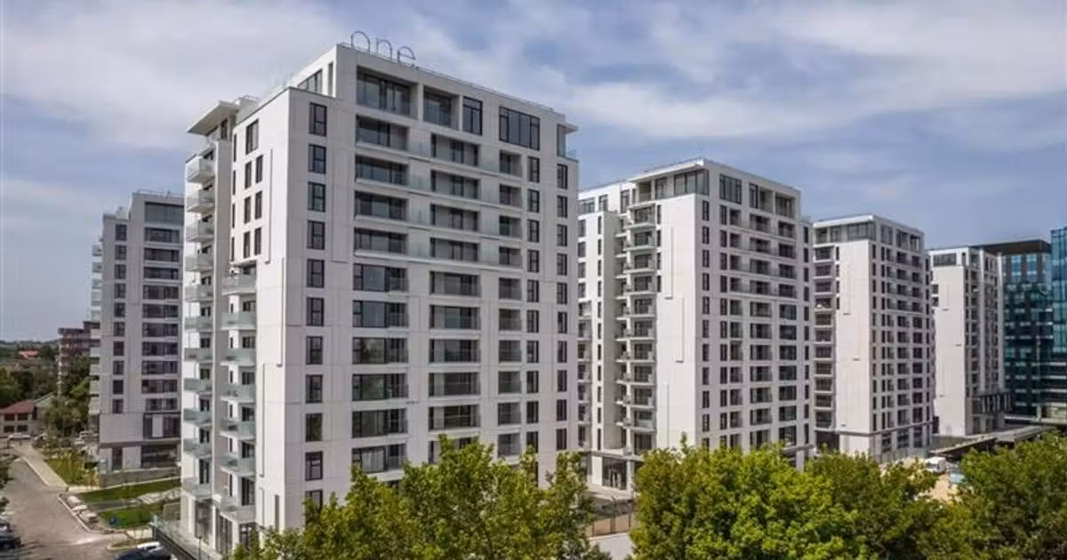 Apartament de vânzare cu 4 camere în zona Cotroceni, Sector 5