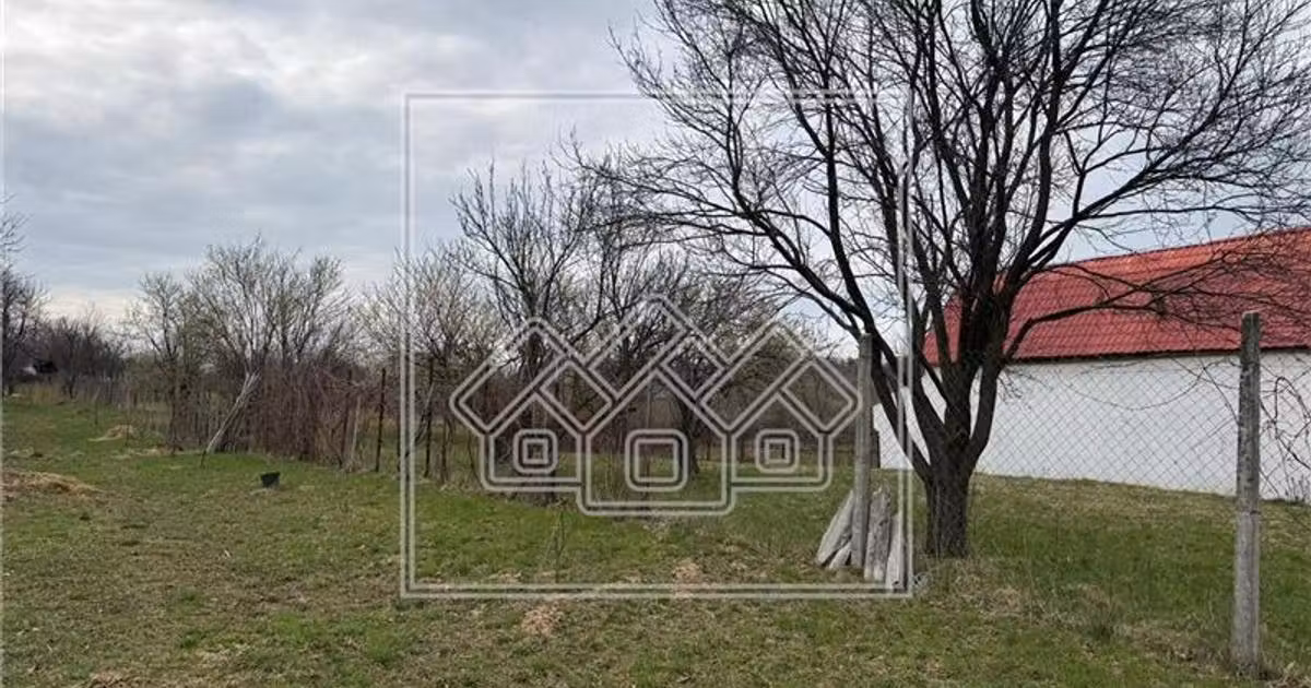 Teren Construcții intravilan de vânzare de 1247 mp, în Sadu