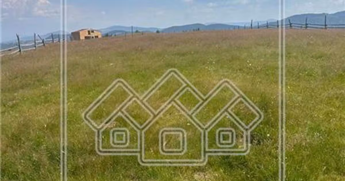 Teren Construcții intravilan de vânzare de 800 mp, în Păltiniș
