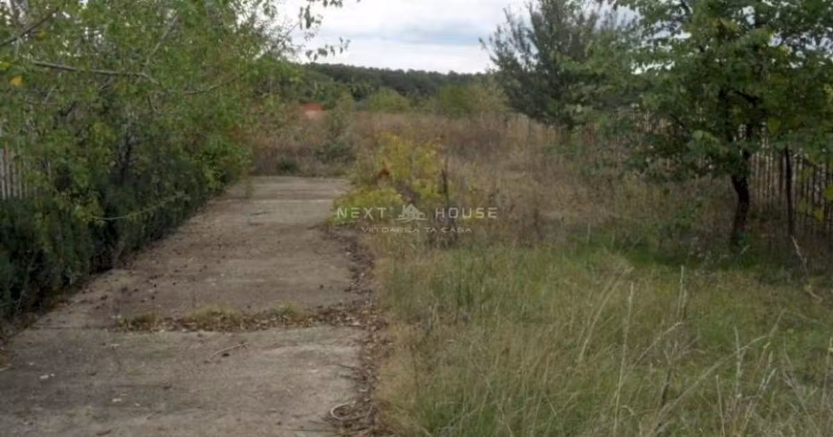 Teren Construcții intravilan de vânzare de 2350 mp, în Izvorani