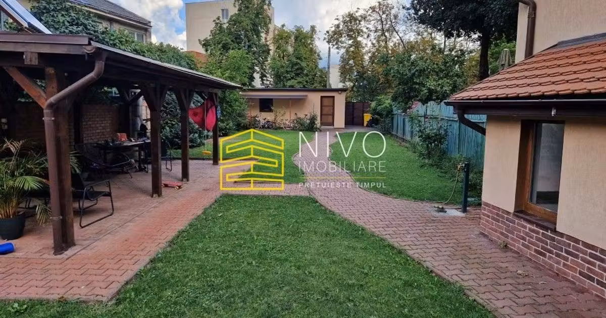 Duplex de vânzare cu 5 camere, mobilat în zona Ultracentral, Târgu Mureș