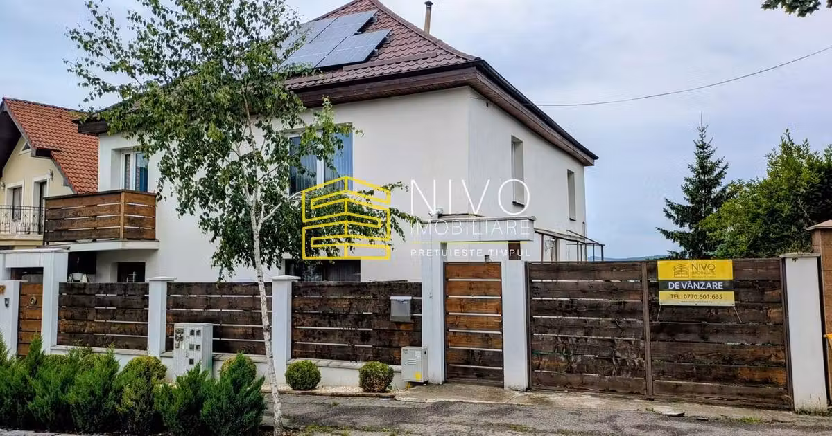 Casă individuală de vânzare cu 4 camere, mobilată în zona Platou, Târgu Mureș