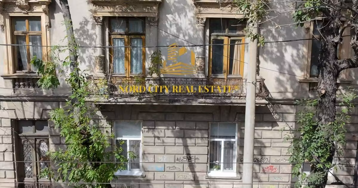 Casă individuală de vânzare cu 11 camere în zona Ferdinand, Sector 2