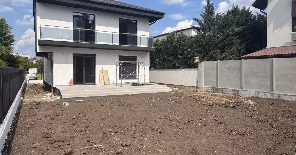 Casă individuală de vânzare cu 4 camere în Otopeni