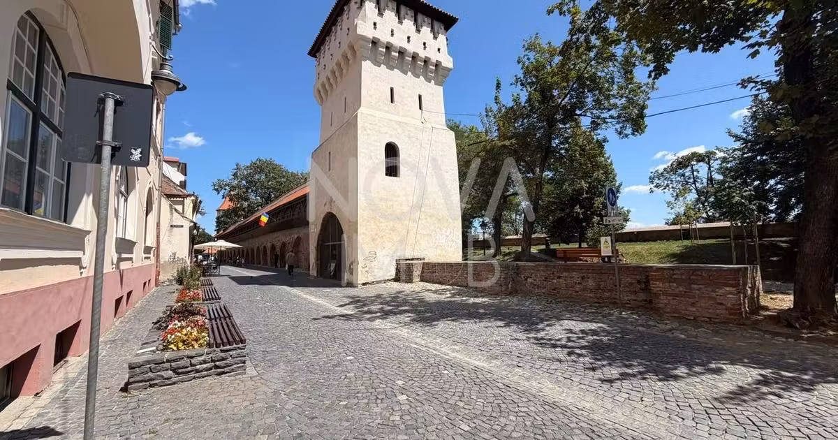 Garsonieră de vânzare, mobilată în zona Ultracentral, Sibiu