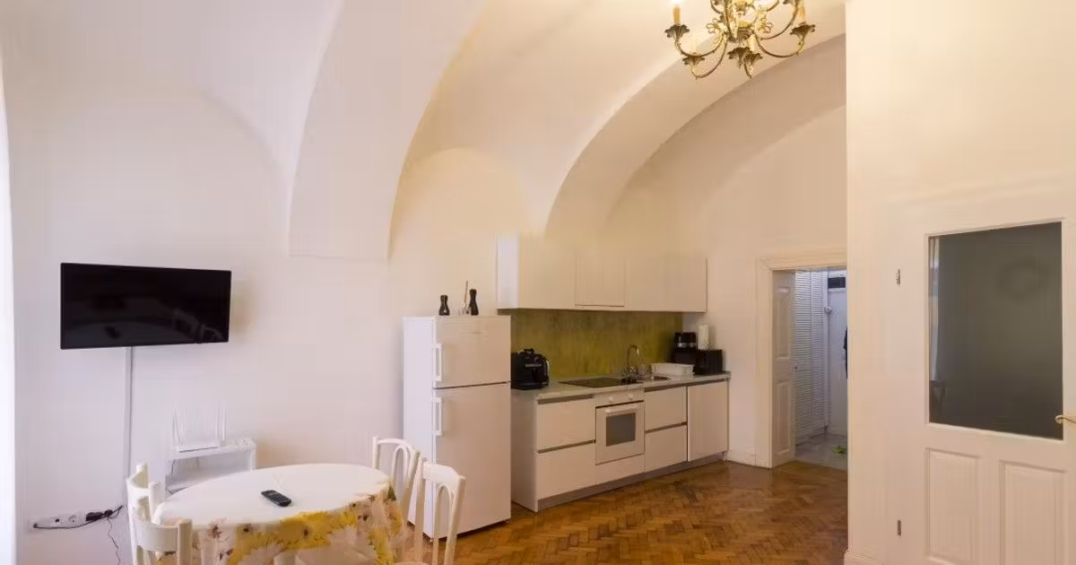 Apartament de vânzare cu 2 camere, mobilat în zona Ultracentral, Sibiu
