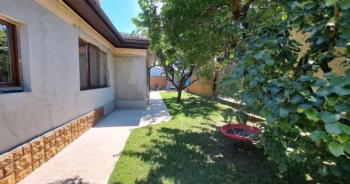 Casă individuală de vânzare cu 4 camere în zona Coiciu, Constanța