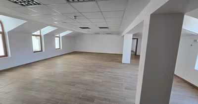 Casă Ultracentral