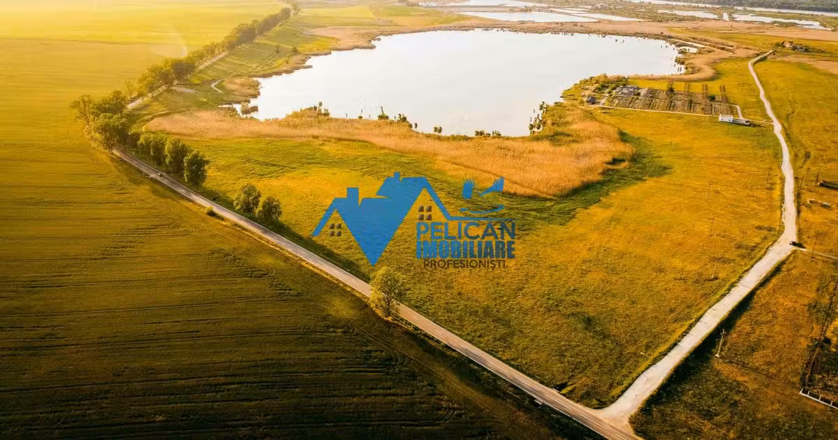 Teren Construcții extravilan de vânzare de 13750 mp, în Murighiol