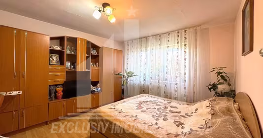 Apartament Cetate