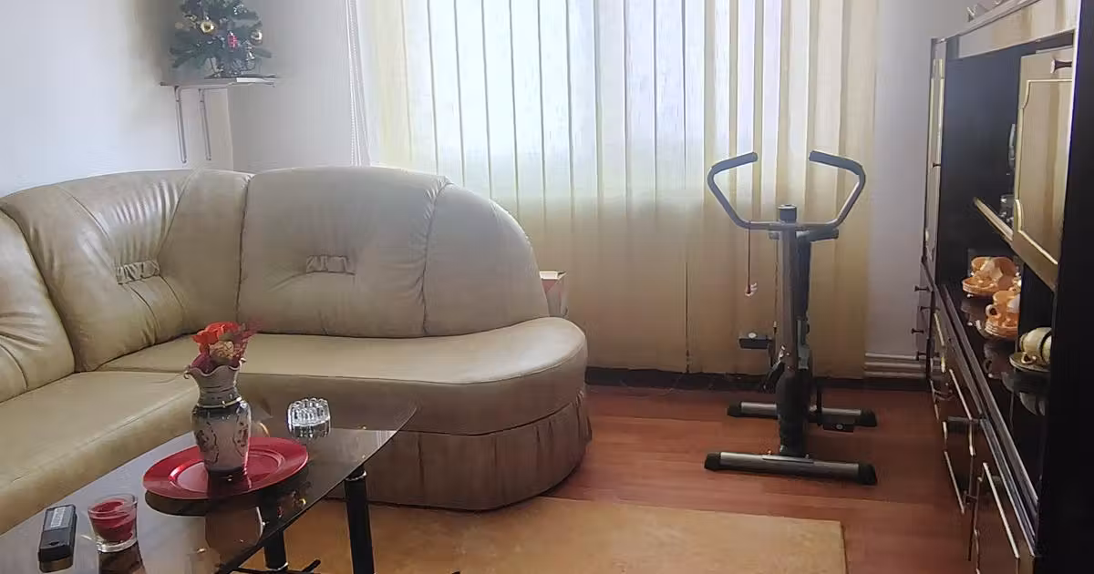 Apartament de vânzare cu 4 camere, mobilat în zona Balada, Constanța