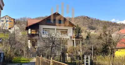 Casă Săsar