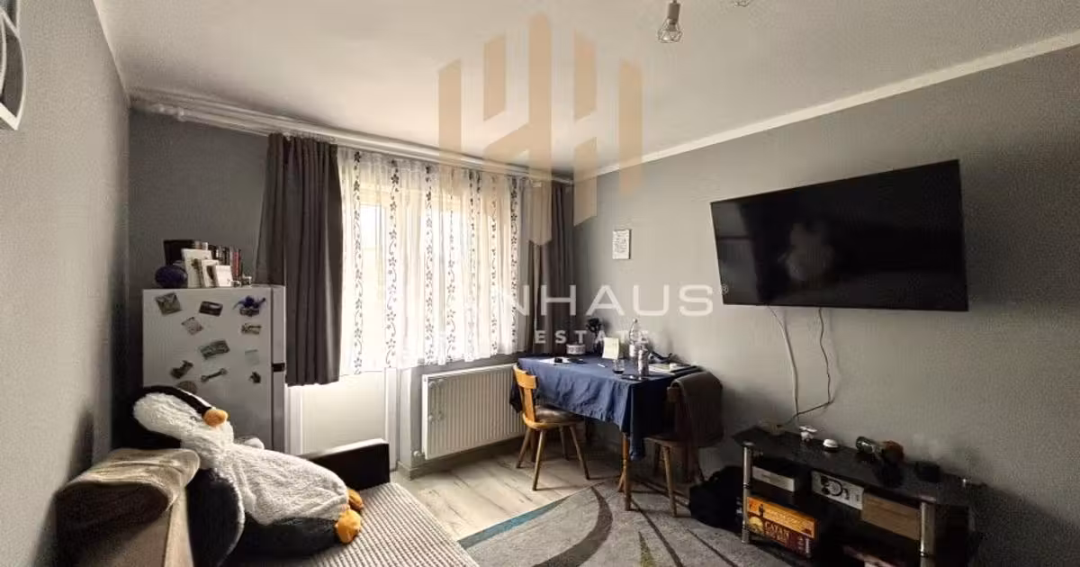 Apartament de vânzare cu 2 camere, mobilat în zona Săsar, Baia Mare