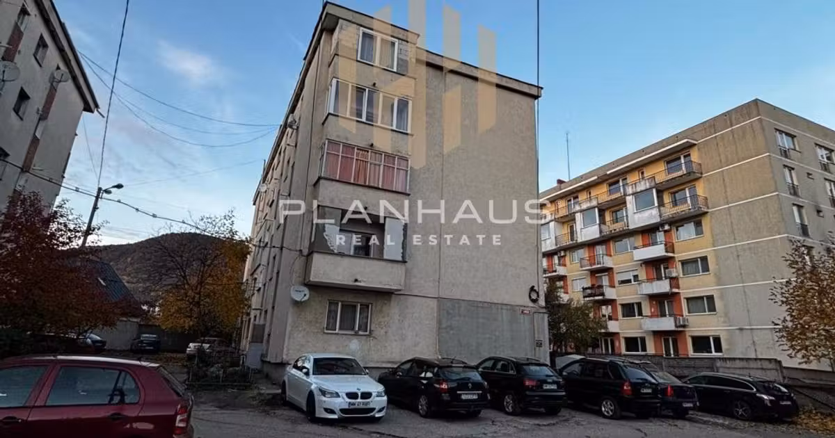 Garsonieră de vânzare în zona Valea Borcutului, Baia Mare