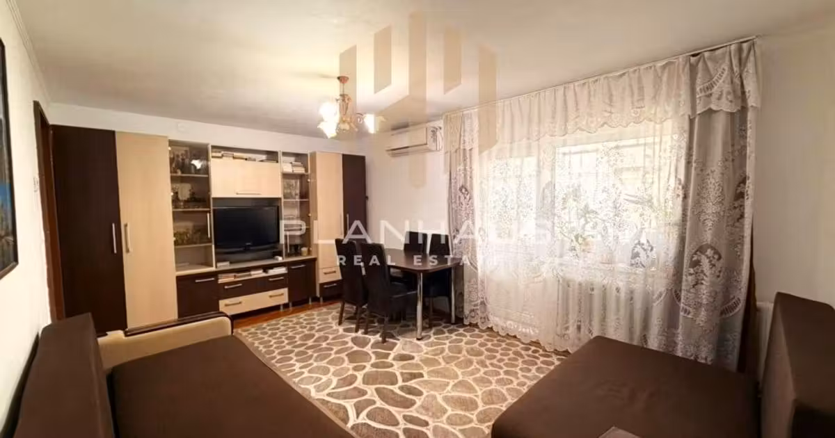 Apartament de vânzare cu 2 camere, mobilat în zona Ultracentral, Baia Mare