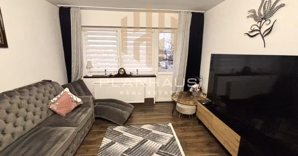 Apartament de vânzare cu 3 camere, mobilat în zona Central, Baia Mare