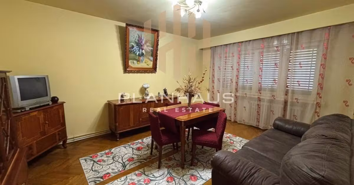 Apartament de vânzare cu 4 camere, mobilat în zona Central, Baia Mare