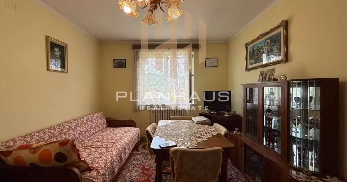 Apartament de vânzare cu 2 camere în zona Ultracentral, Baia Mare