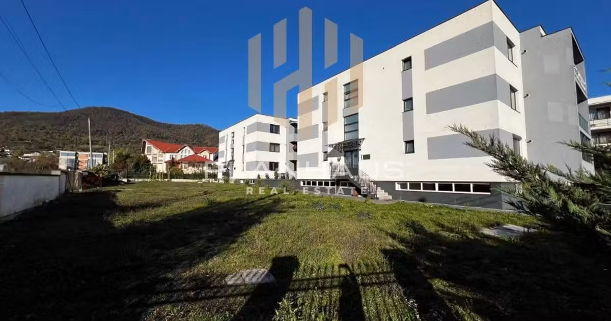 Apartament de vânzare cu 3 camere în zona Valea Borcutului, Baia Mare