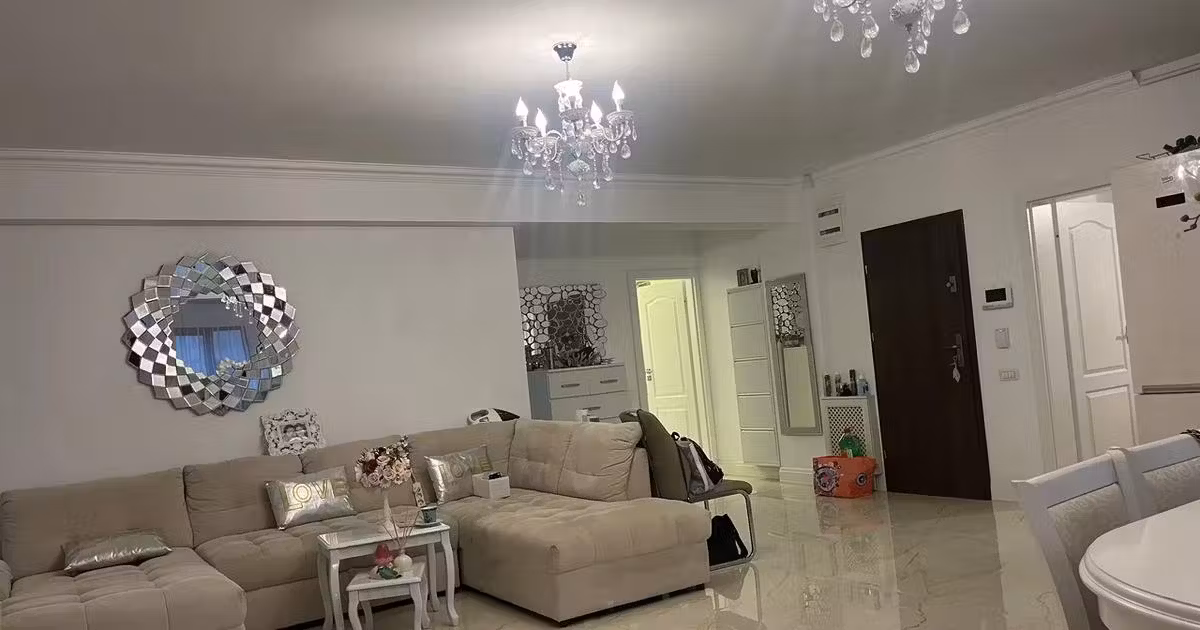 Apartament de vânzare cu 3 camere, mobilat în zona Mazepa 2, Galați