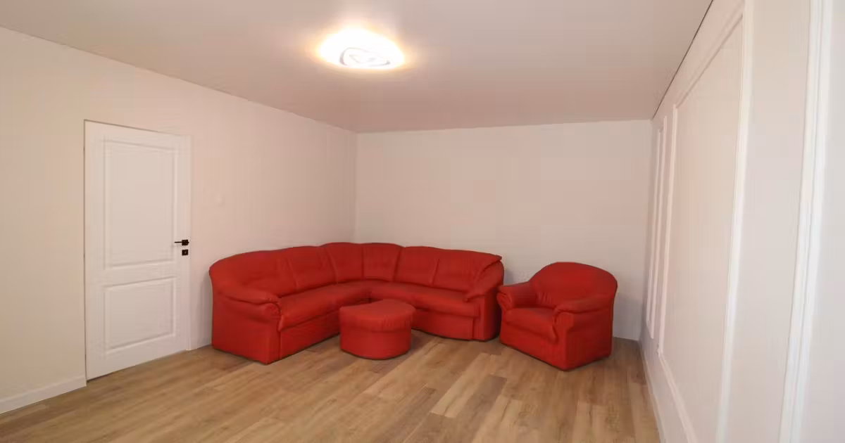 Casă individuală de vânzare cu 3 camere în zona Siderurgiștilor, Galați