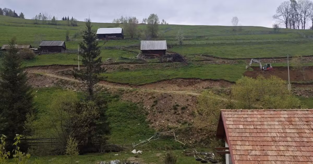 Teren agricol intravilan de vânzare de 1505 mp, în Muntele Bocului