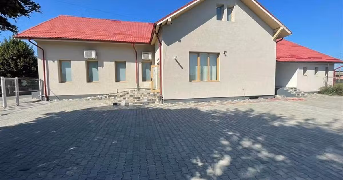 Spațiu comercial de vânzare de 552 mp, în zona Mureșeni, Târgu Mureș