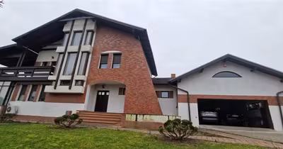 Casă Exterior Sud