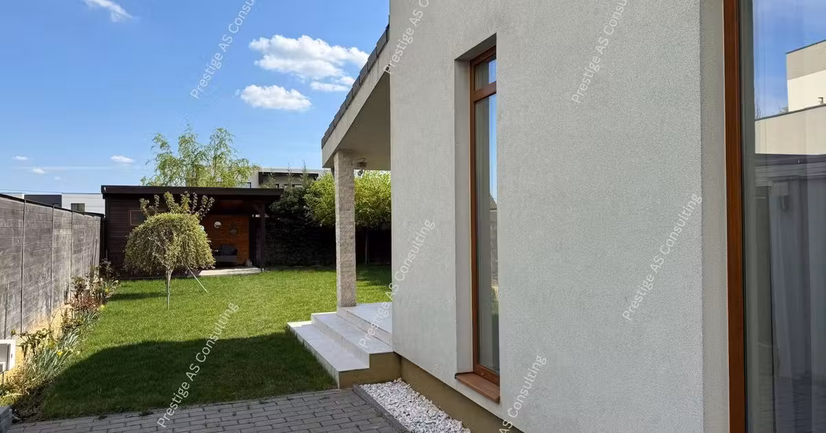 Duplex de vânzare cu 4 camere, mobilat în Dumbrăvița