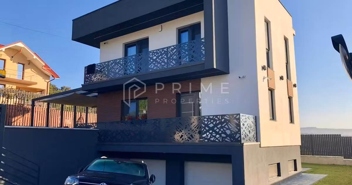 Casă de vânzare cu 4 camere în zona Tudor, Târgu Mureș